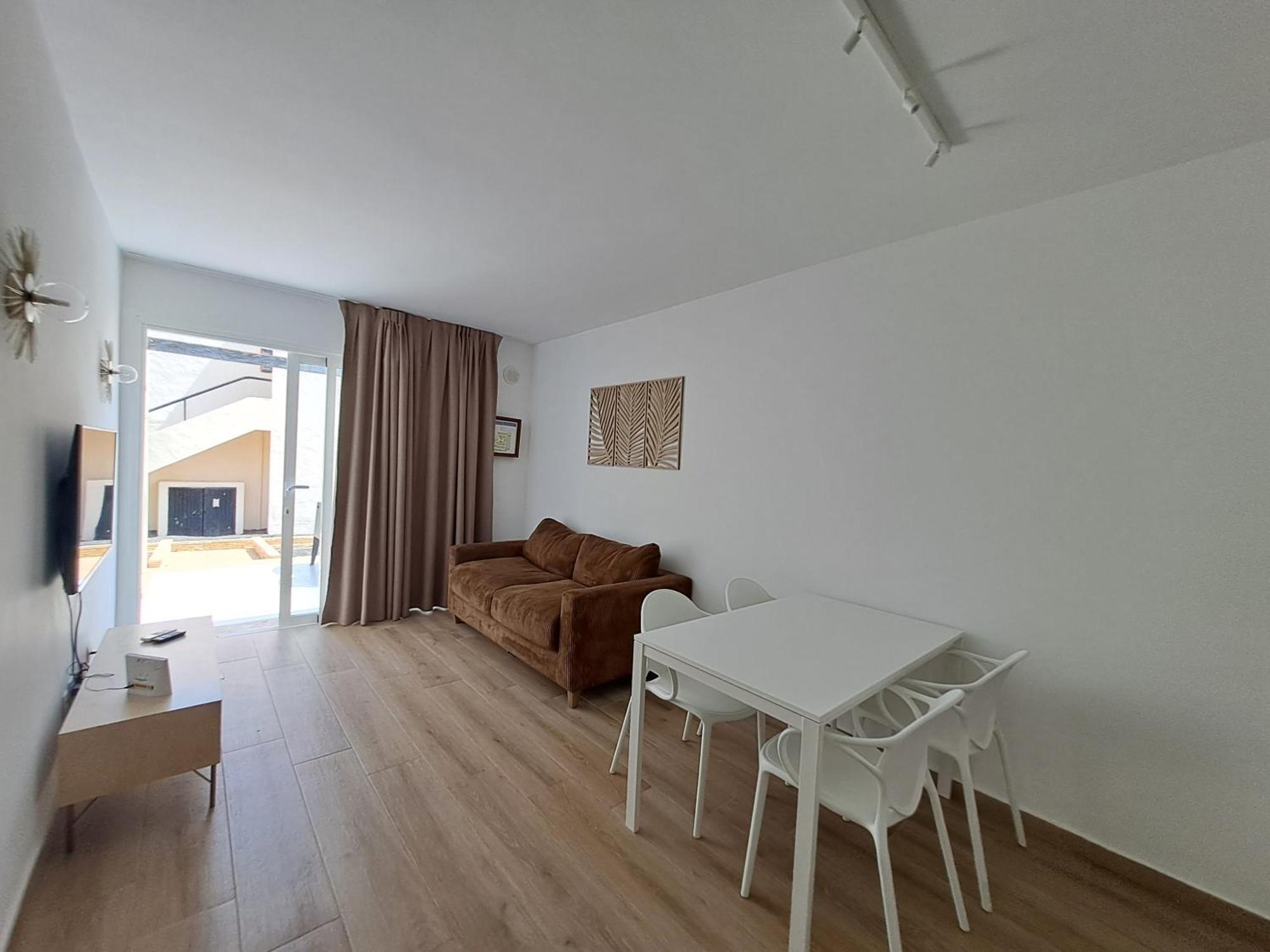 Homeforguest Apartamento 13 Con Terraza Y Piscina En Corralejo Exterior foto
